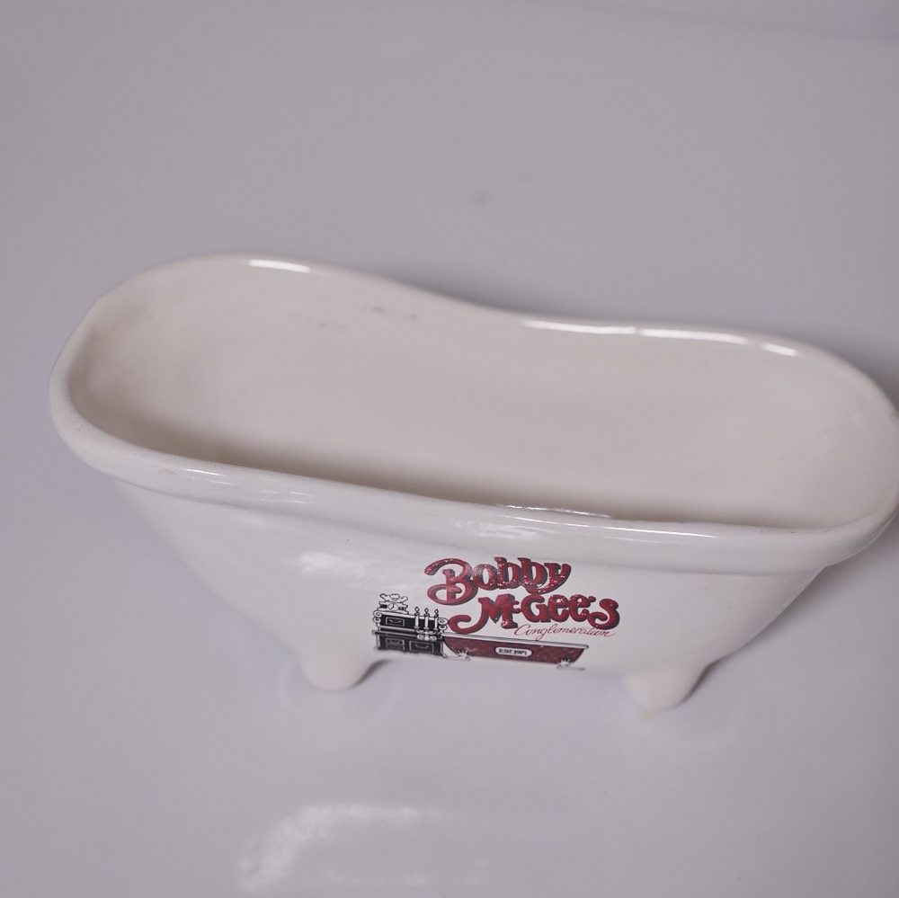 Original Ceramic Bobby mcgees conglomeration bath tub - Picture 7 of 7